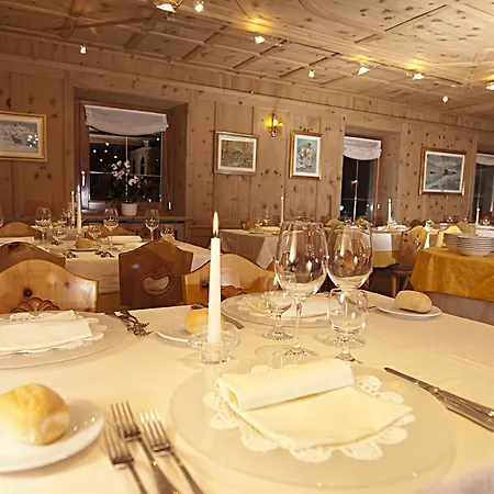 Hotell Hotel Livigno 3*